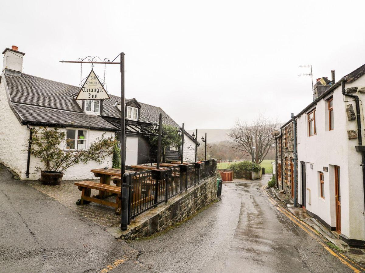 Triangle Inn Coachouse Rhayader Extérieur photo